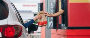 Fastest Cheap Fast Food Drive-Thrus: Who Takes The Crown?